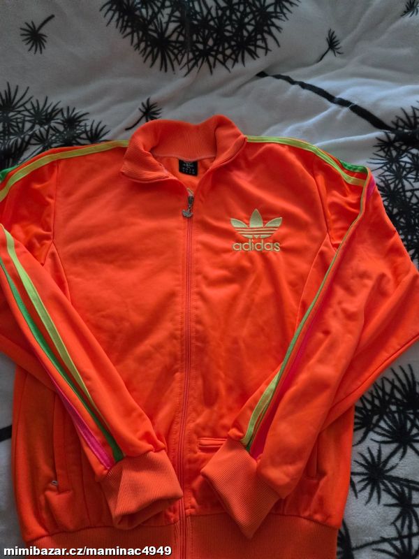 Prodám dáms. novou sport.bundu z.Adidas v.2XL