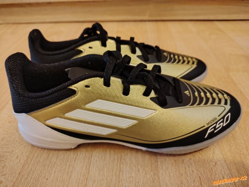Dětské kopačky Adidas, nenošené