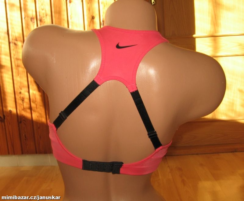 Sportovní podprsenka / funkční top Nike Dri-Fit