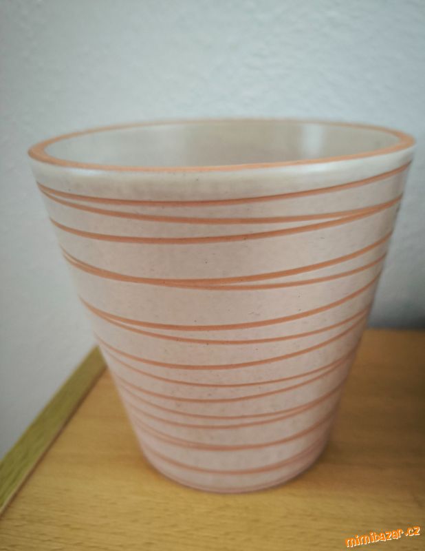 Keramické květináče, obaly