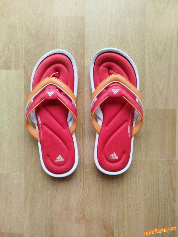 Plážové pantofle Adidas vel.36