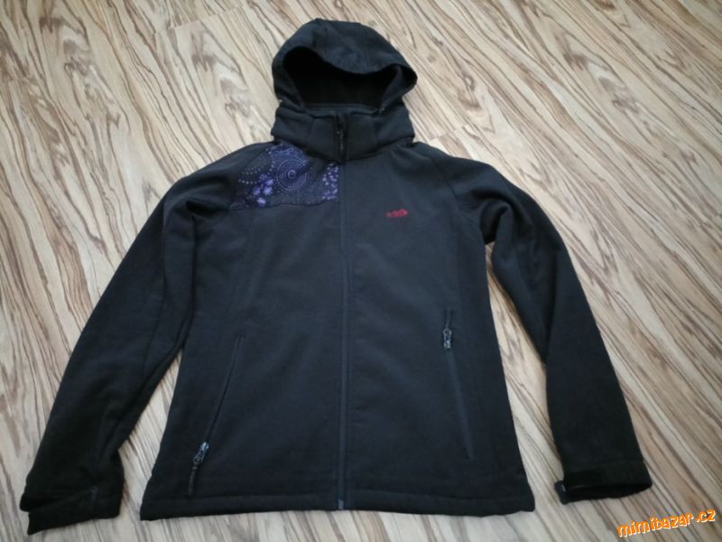 Černá softshell mikina