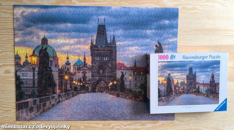 Puzzle Procházka po Karlově mostě 1000 dílků