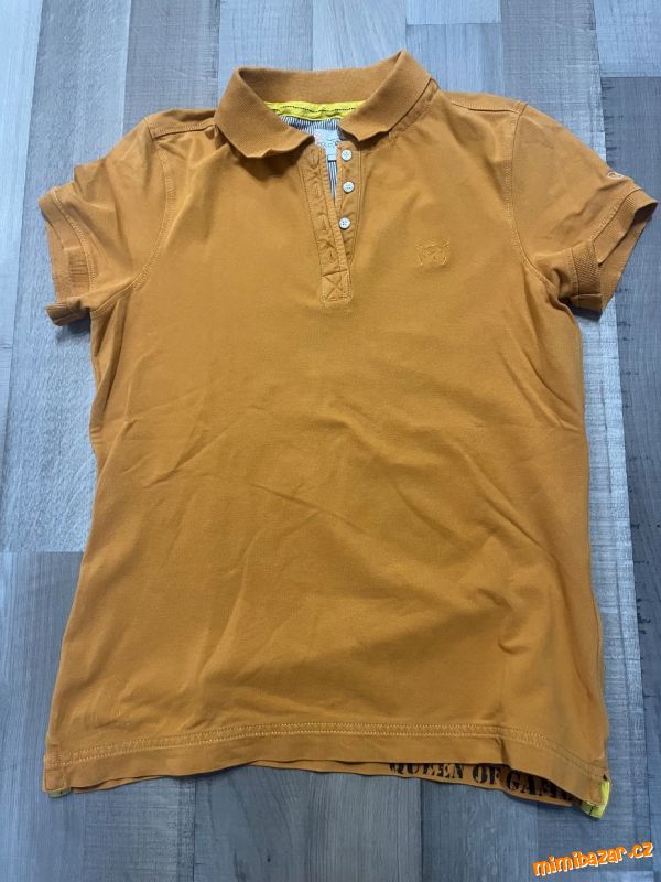 Triko polo