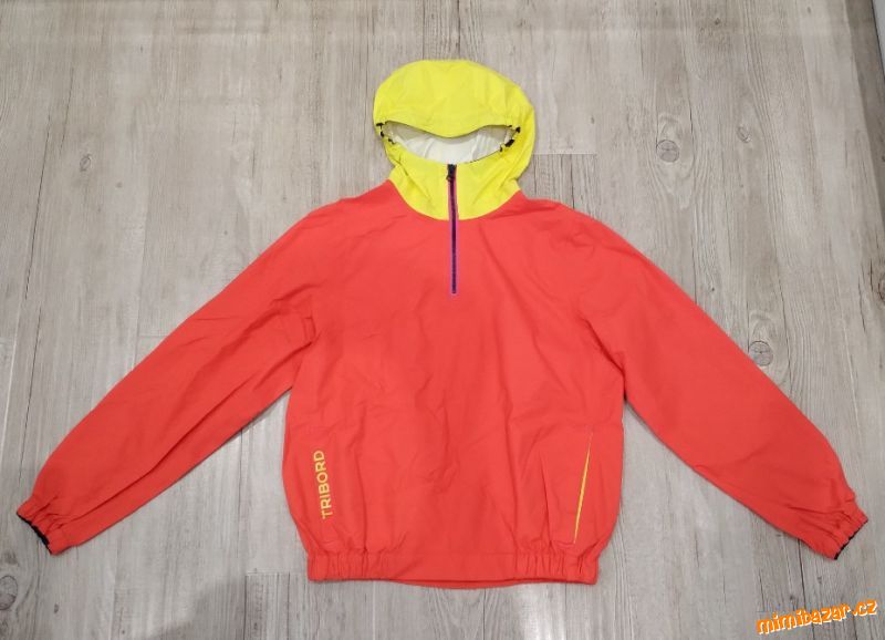 Nepromokavá bunda vel.146/152