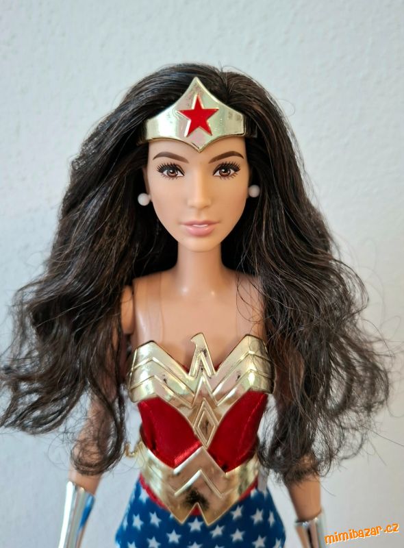 Na prodej sberatelska Barbie Justice Wonder woman