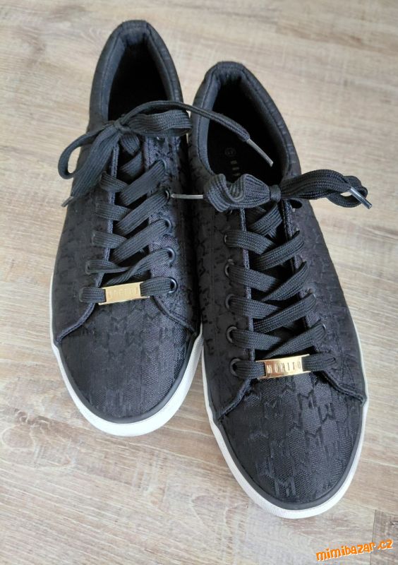 ČERNÉ TENISKY SNEAKERS