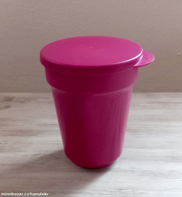 Kelímek, pohárek 470 ml s víkem