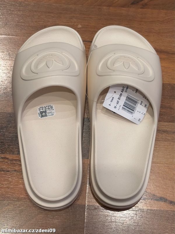 Pantofle Adidas