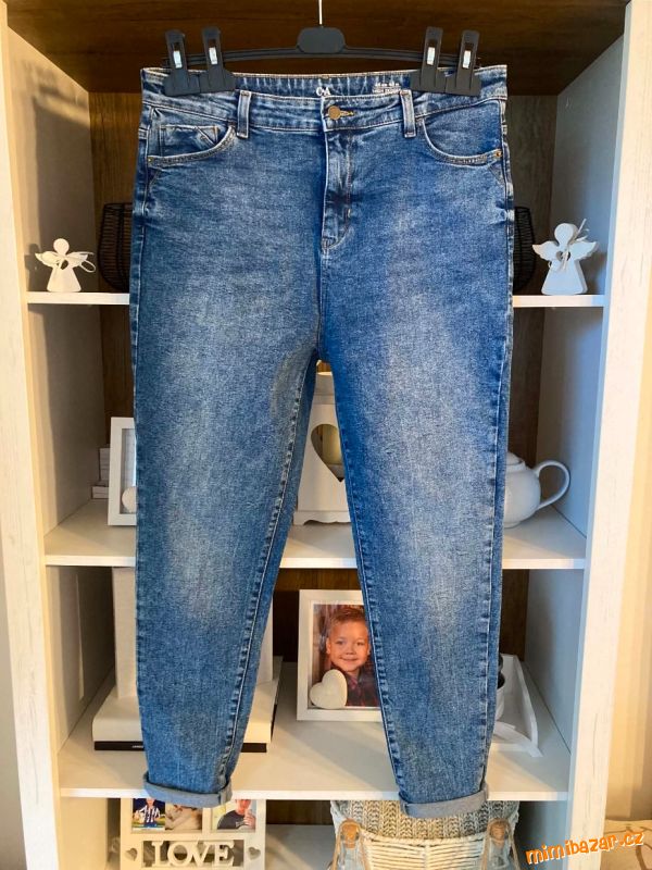 Dámské strečové skinny rifle do pasu C&A
