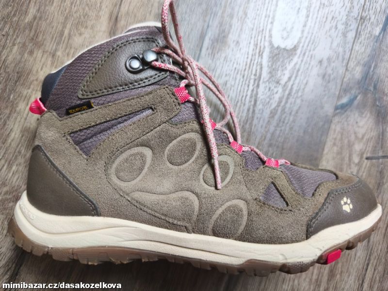 Kotníkové trekové boty Jack Wolfskin v.40