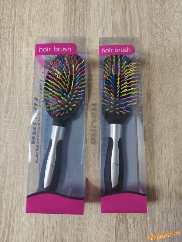 Hair Brush Fadia - Kartáč na vlasy užší a širší N.