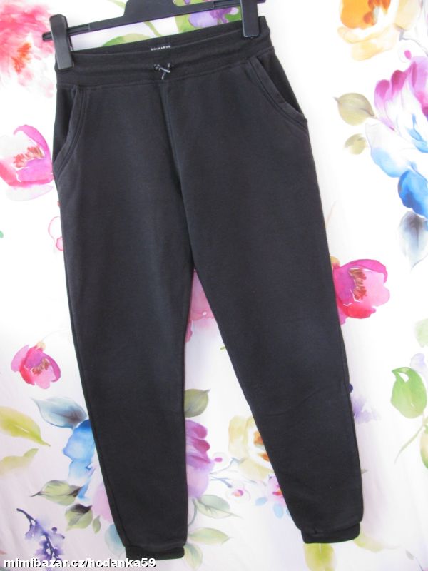 Dětské černé bavlněné tepláky-unisex
