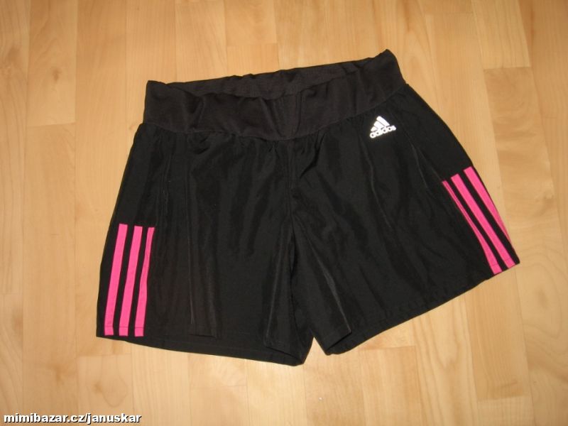 Dámské sportovní kraťasy / šortky Adidas
