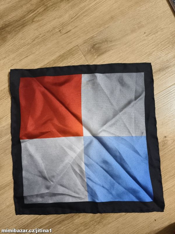 Kapesnicek hedvábny do saka