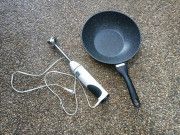 Pánev WOK 28 cm (i na indukci) + tyčový MIXÉR