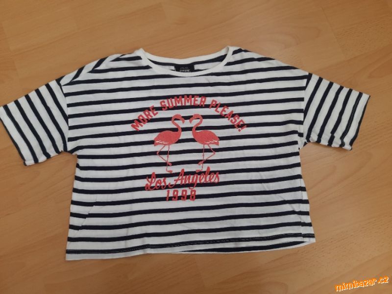 Crop top s plameňákem 10-12 let