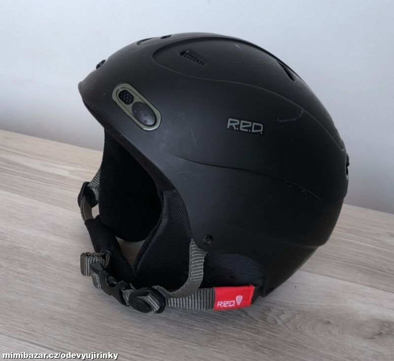 Dětská snowboardová helma vel. 50