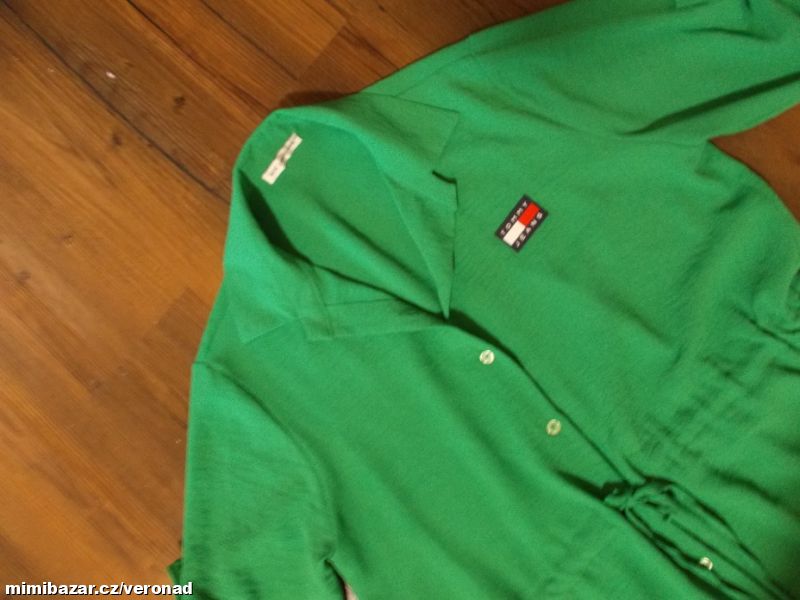 KRASNÉ VZDUŠNÉ PROPINACÍ ŠATIČKY V, L/XL 100STAV