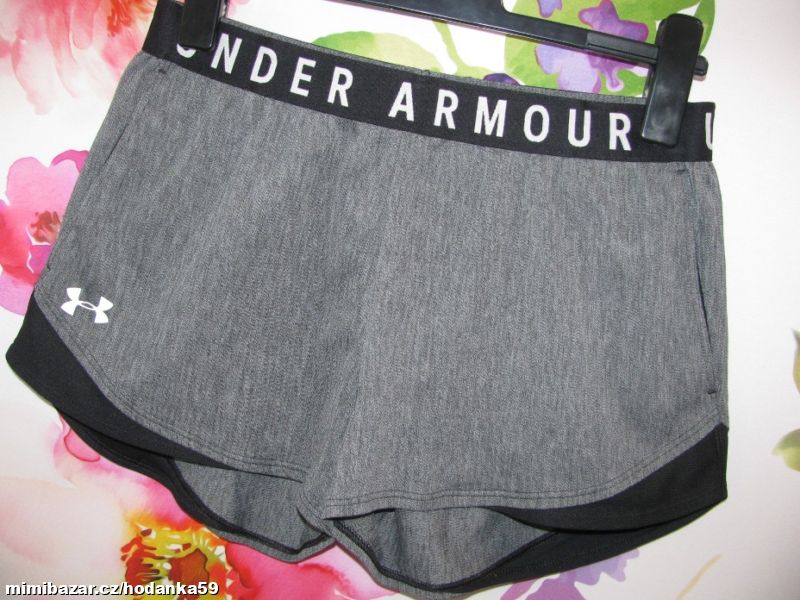 Dámské letní šedé elastické šortky Under Armour