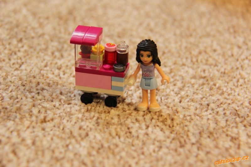 Lego Friends 30396 Stánek s mufiny