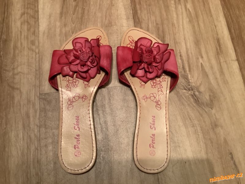 Letní nazouváky - pantofle zn. Perla Shoes