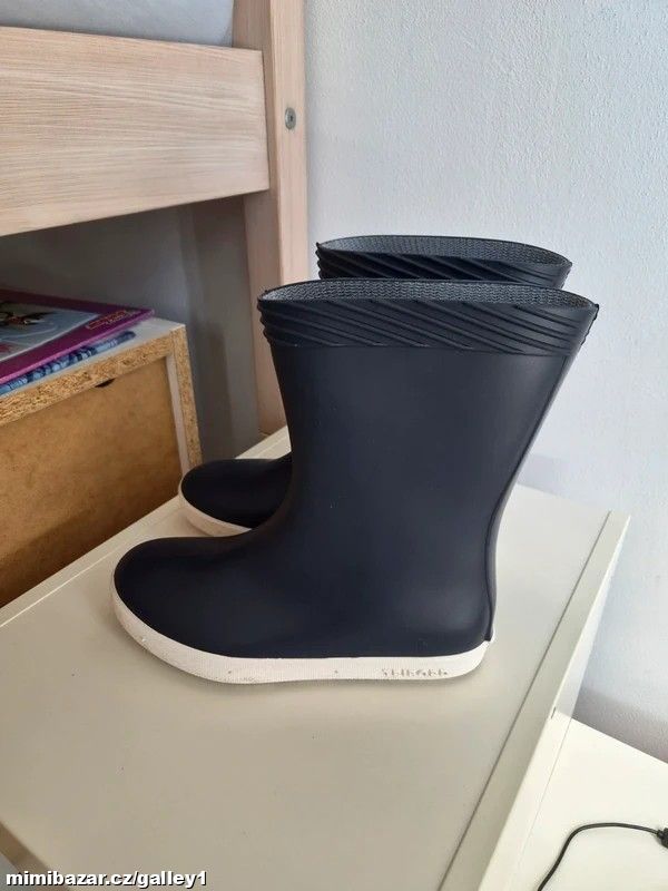 Dětské holínky Decathlon, vel. 35/36, stélka 22, 5