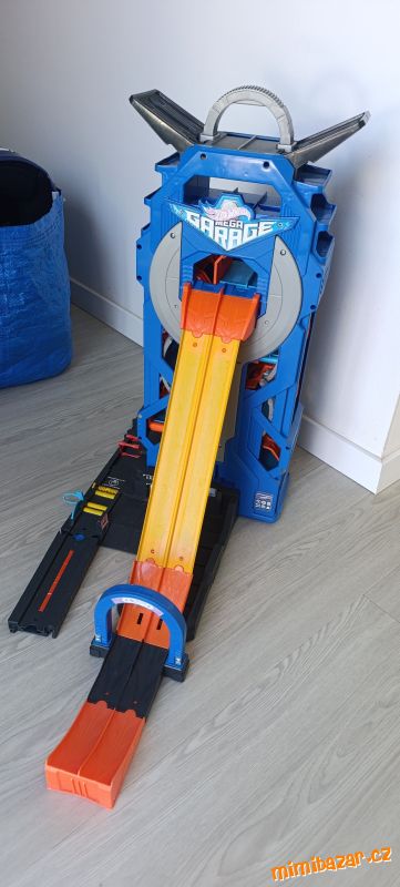 Garáž Hot wheels
