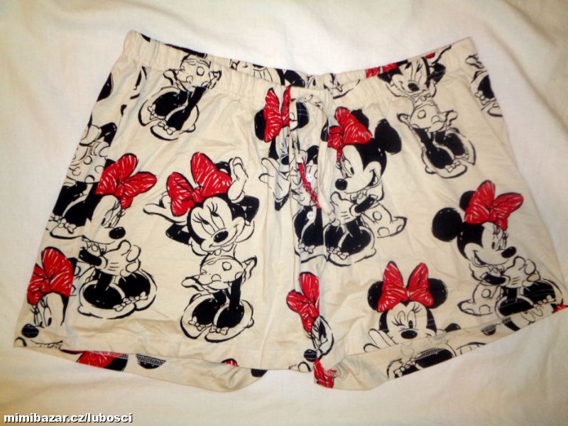 Krásné pyžamové šortky s Minnie