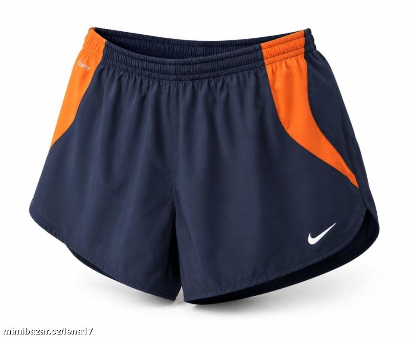 Nike FitDry-dámské běžecké šortky vel. M /38