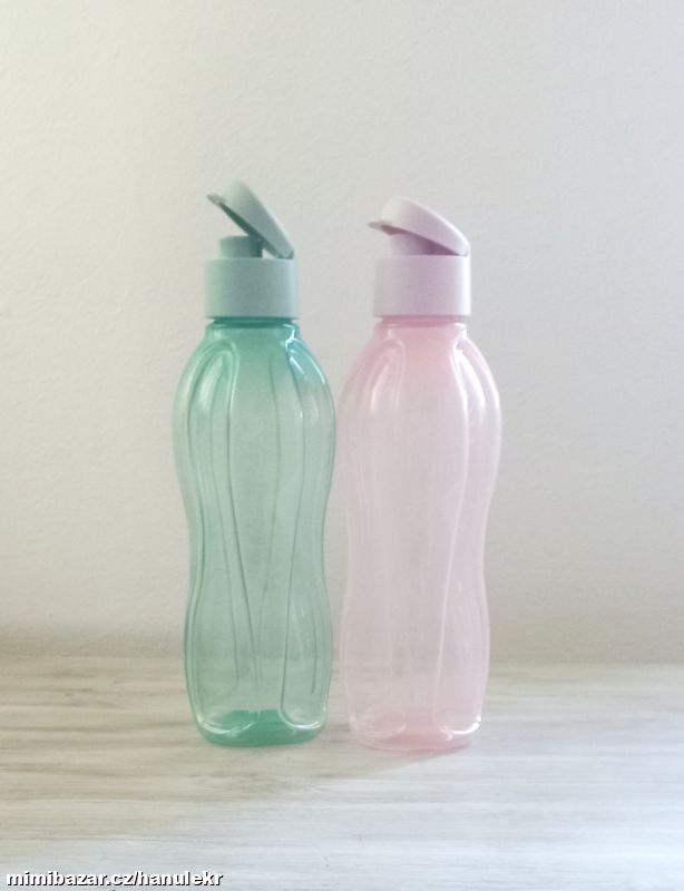 Voděnka 750 ml s pítkem