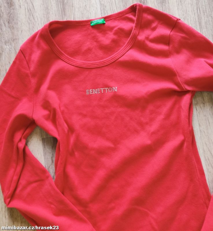 MODNÍ TRIKO BENETTON S KAMÍNKY 38