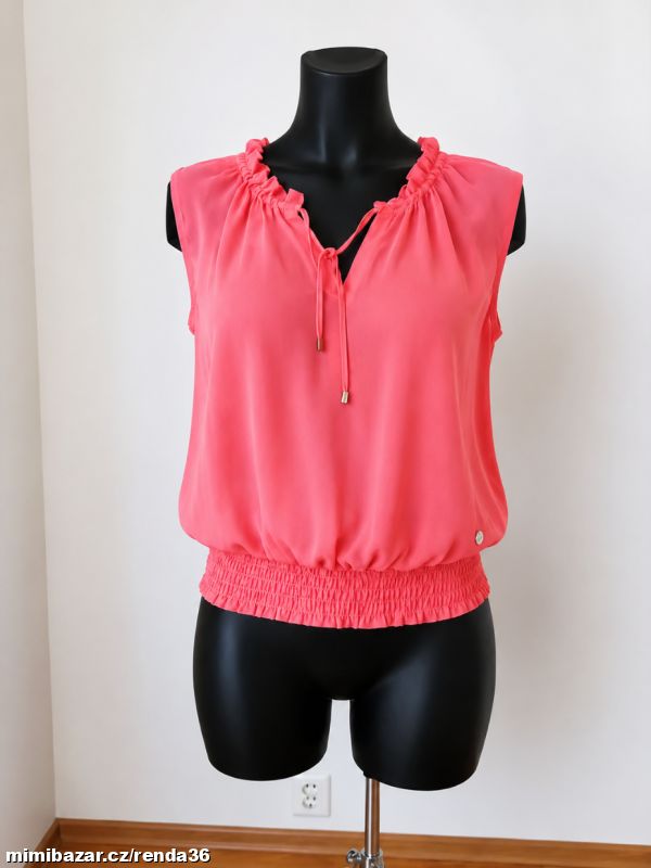 Halenka Guess - vel. S - nová
