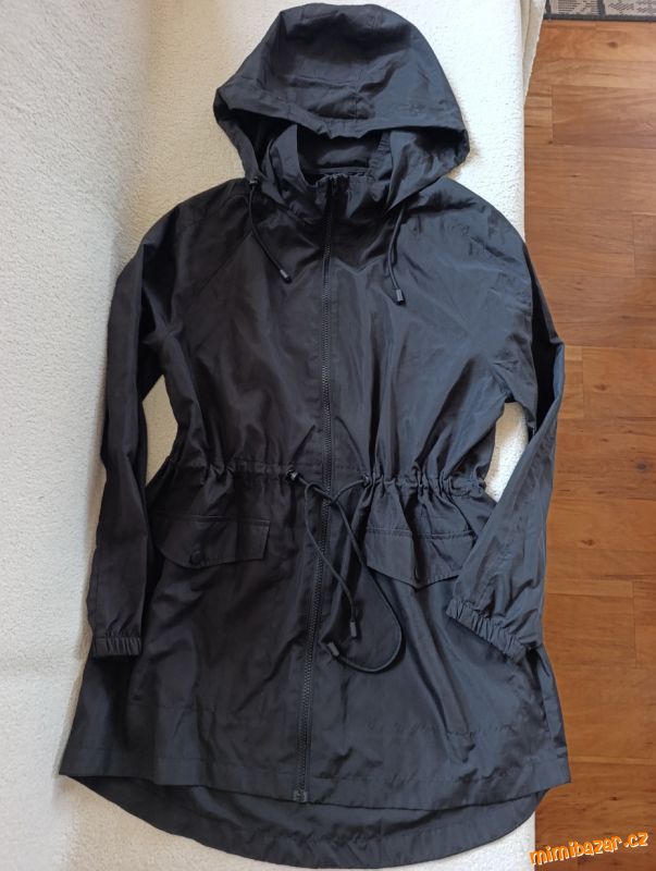 Lehoučká dlouhá parka větrovka Primark