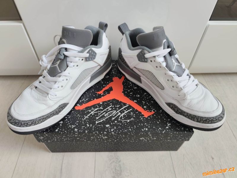 Pánské tenisky NIKE Jordan Spizike Low