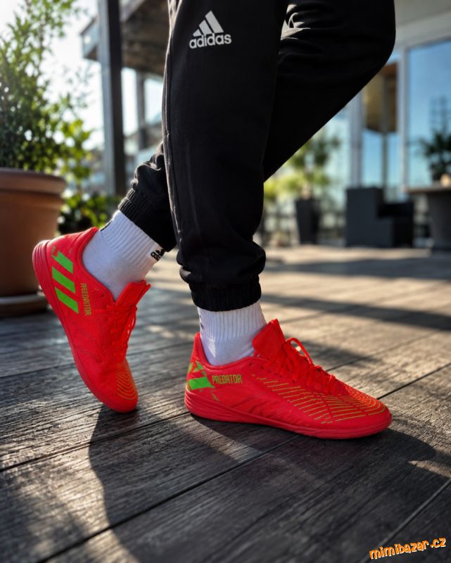 ADIDAS PREDATOR 38 – Sálovky v TOP stavu