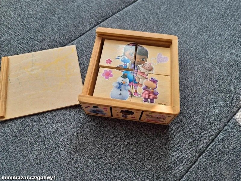Dřevěné obrázkové puzzle