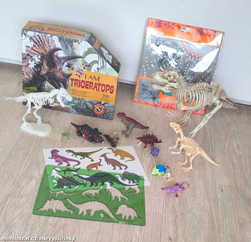 Velký dino set