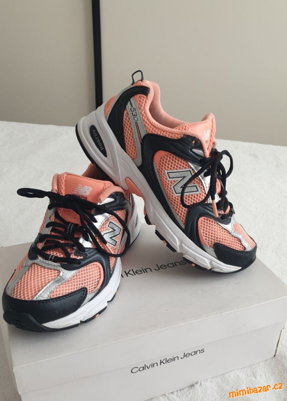 Ikonické tenisky New Balance 530 – vel. 37, 37, 5