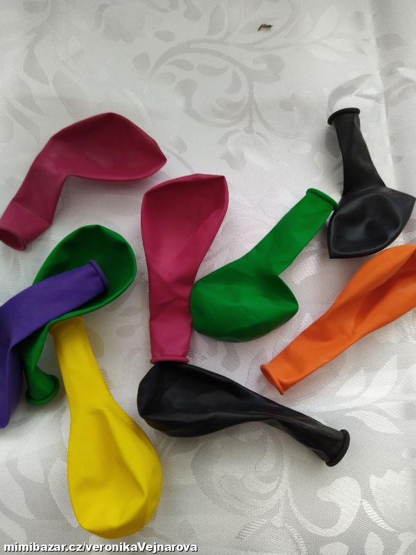Balónek latex (balon)