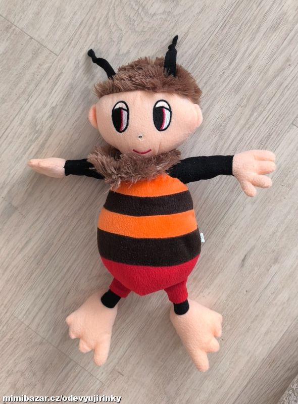 Brumda hraje písničku