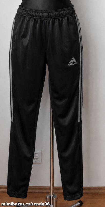 Dámské tepláky Adidas vel. M - top stav