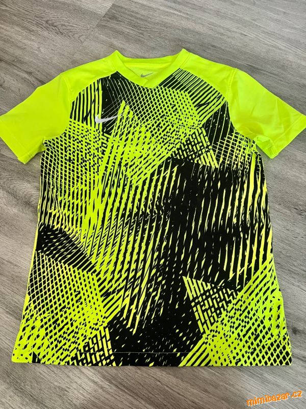 Sportovní triko Nike