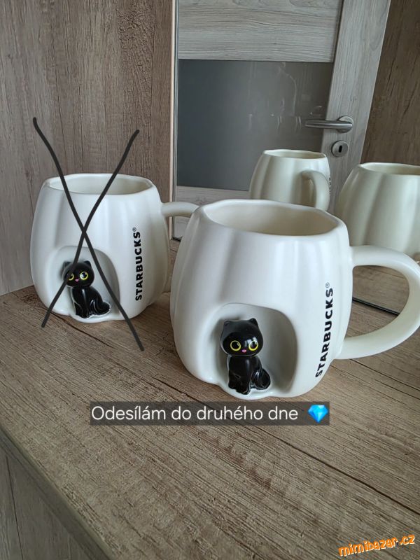 Hrnek s kočičkou Starbucks