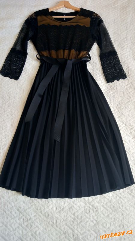 Krásné šaty, New Collection společenské, vel. S