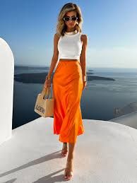 LUXUSNÍ SUKNĚ VERO MODA 40