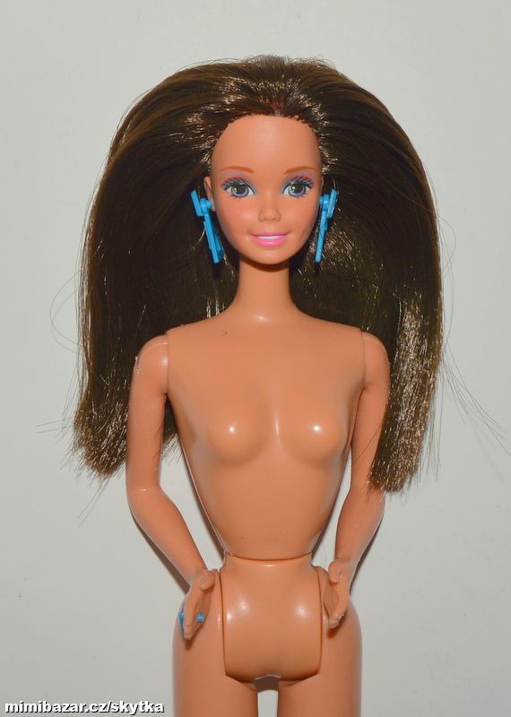 + + + PANENKA BARBIE TOTALLY HAIR + + + 