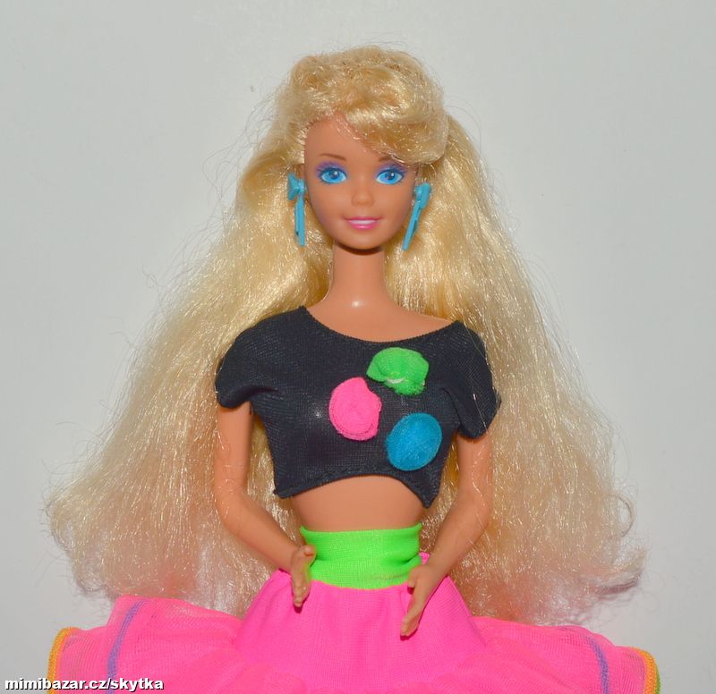  + + + PANENKA BARBIE DANCE CLUB + + + 