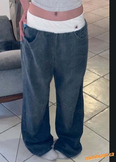 krásné moderní džíny xs-s