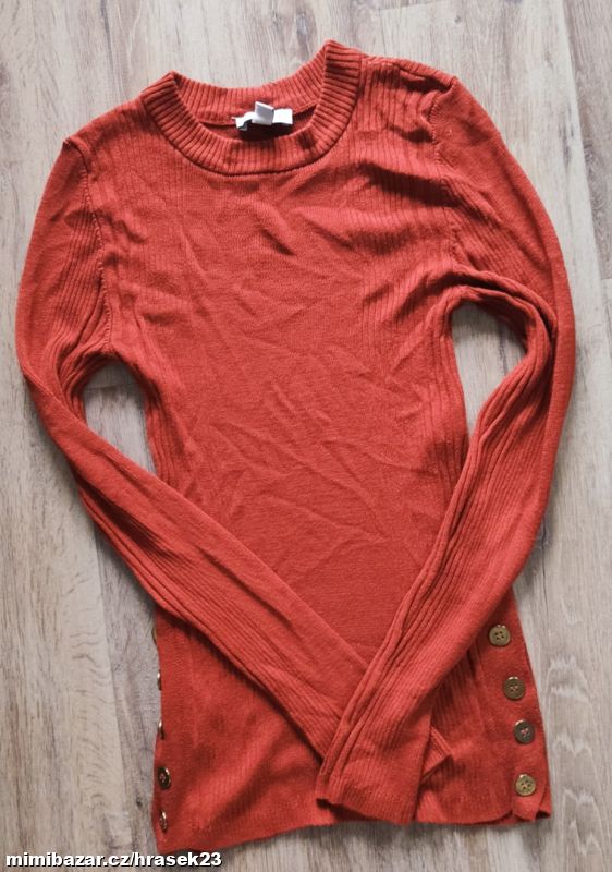 DELŠÍ SVETŘÍK S KNOFLÍKY 40/42
